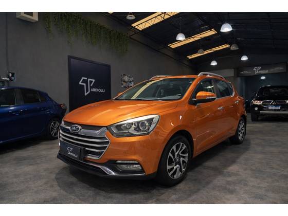JAC T40 1.6 16V GASOLINA 4P CVT
